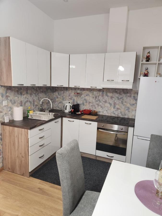 Apartman Zagreb Cca 42M2 With Free Parking ภายนอก รูปภาพ