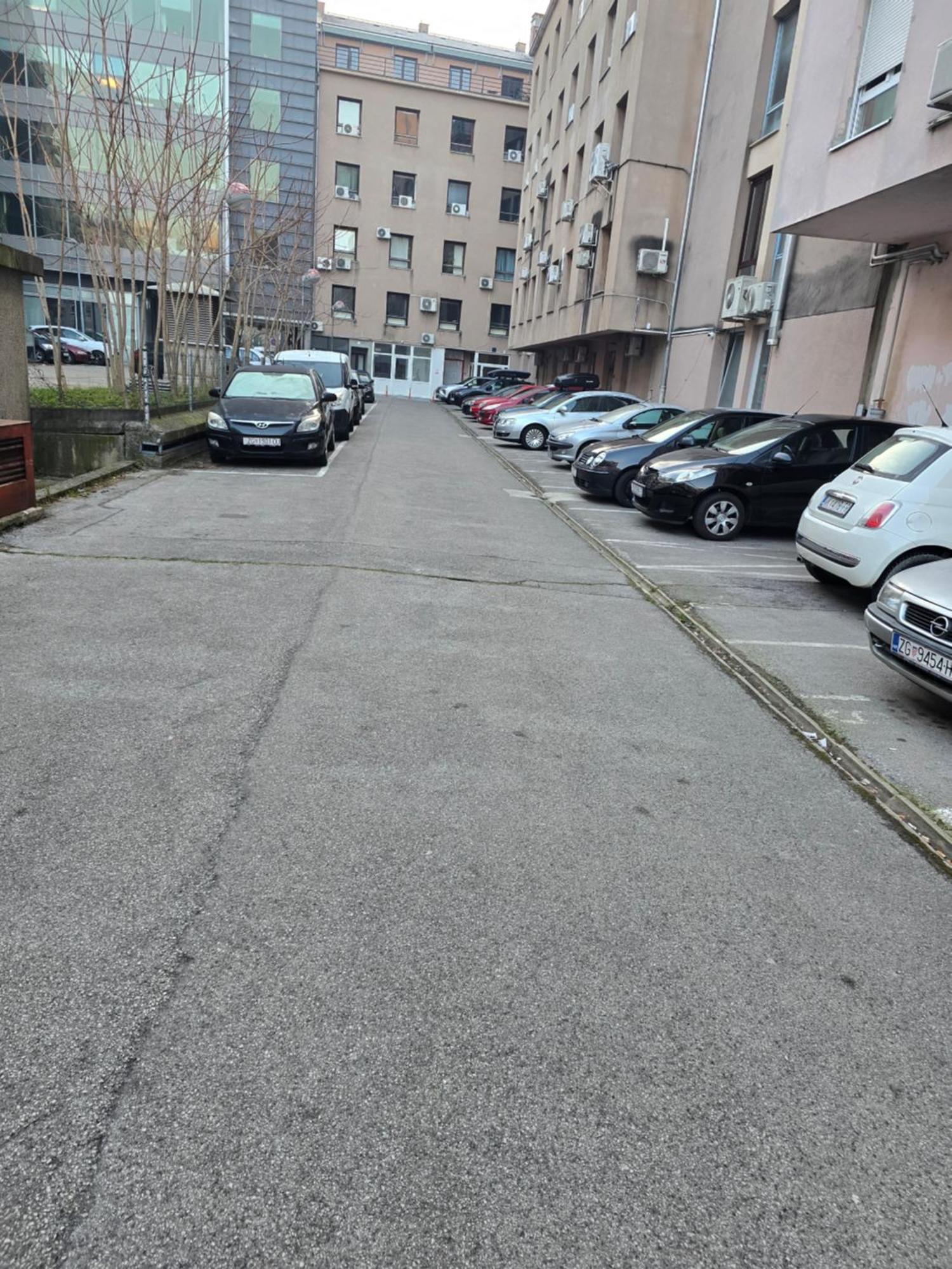 Apartman Zagreb Cca 42M2 With Free Parking ภายนอก รูปภาพ